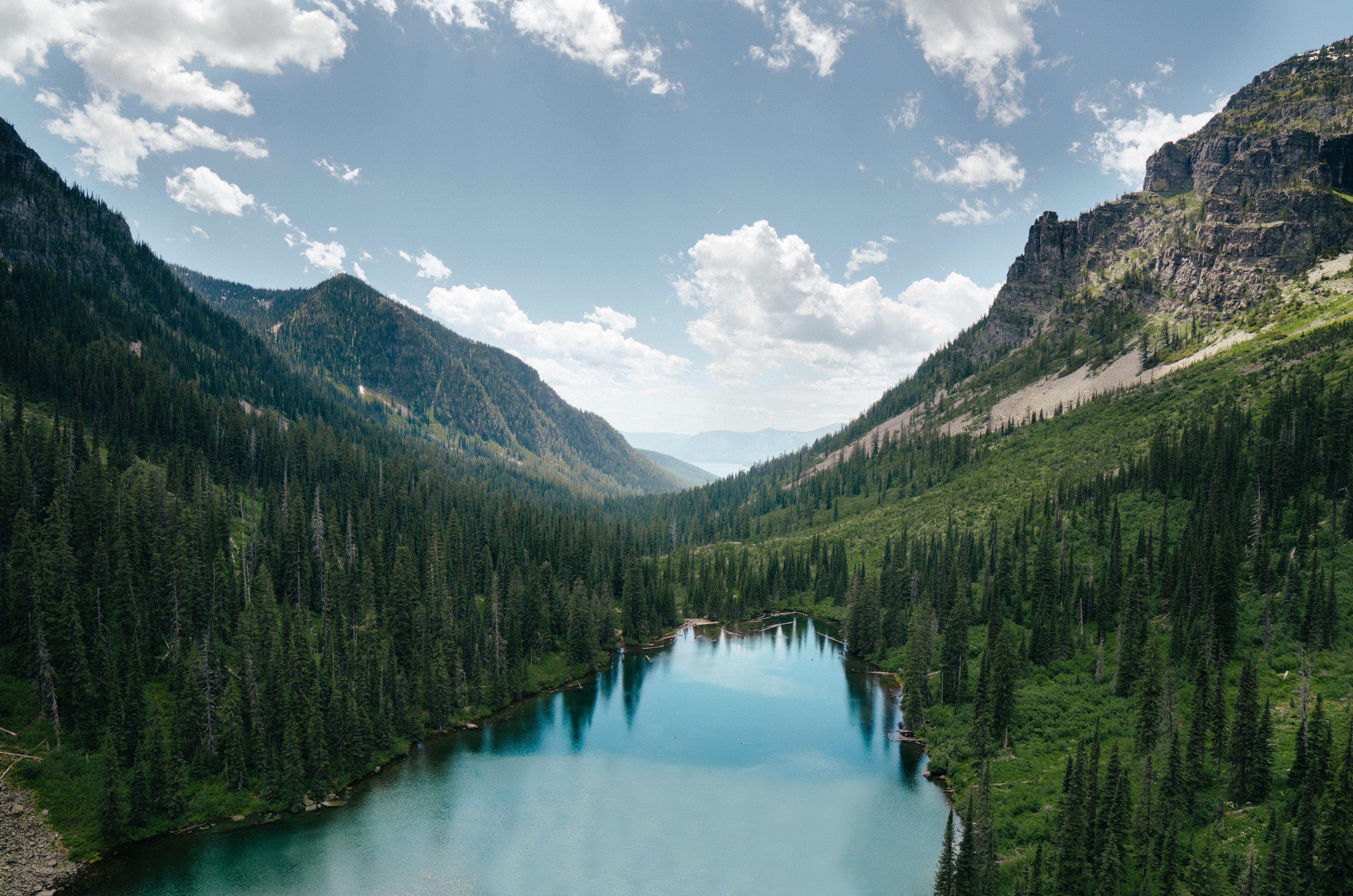 beautiful photo of a valley in Montana